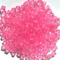 200 6mm Acrylic Faceted Bicone Pink